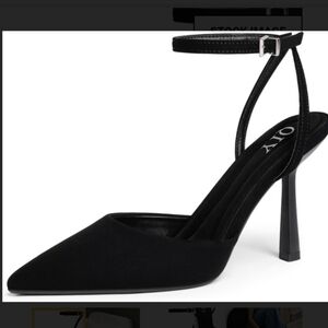 Qiy Classic Black Strappy 3 Inch Stilletto Heels. Size 6. New In Box.